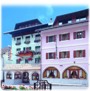 Гостиница Albergo Scarpone, Форни Аволтри